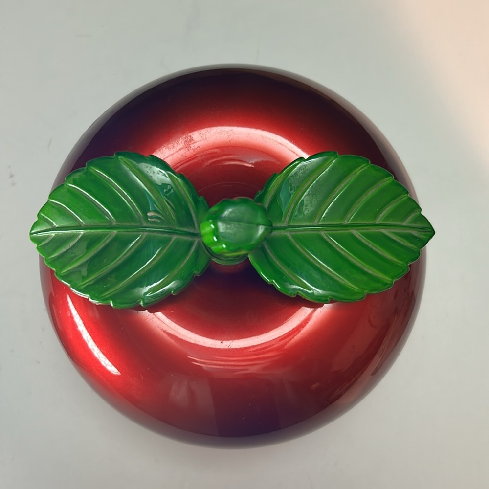 Red Apple-Shaped Container - Picture 4 of 5